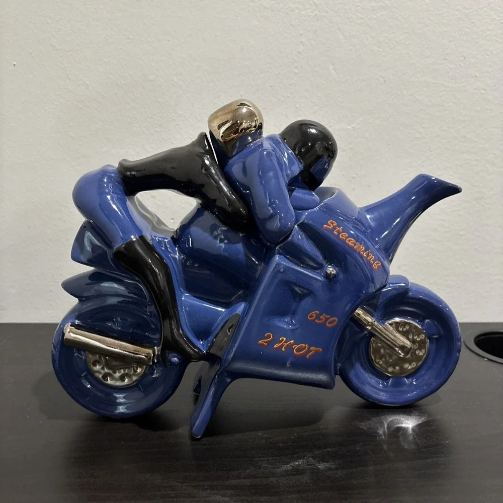 Vintage Richard Parrington Sportbike Motorcycle Novelty Teapot Made in England